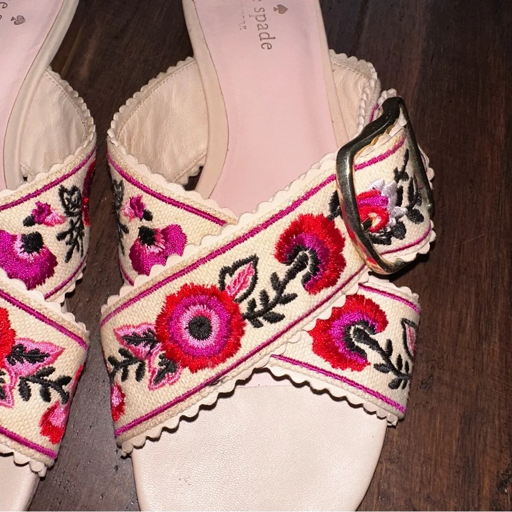 Kate Spade Faris Floral Embroidered Slide Sandal Cross Over Strap Buckle Size 7